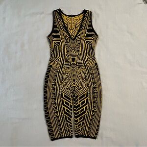 Win Win Geo Print Jumpsuit Women’s L Black Yellow Tight Knit V-Neck Stretch Fit